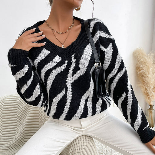 Color-Clothing Base Pullover V neck Black Zebra Print Sweater-Fancey Boutique